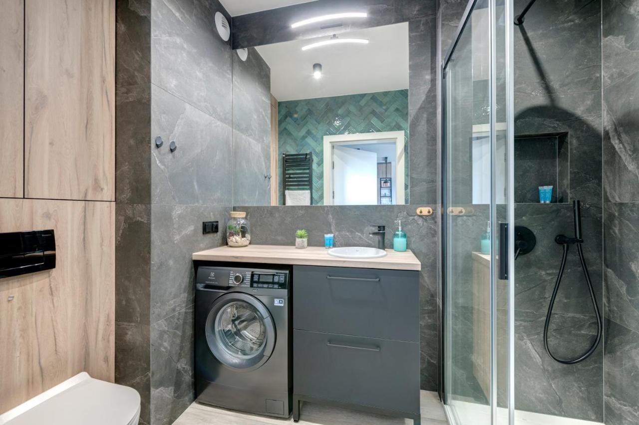 Live & Travel Apartments Grano Residence Gdańsk Exteriör bild